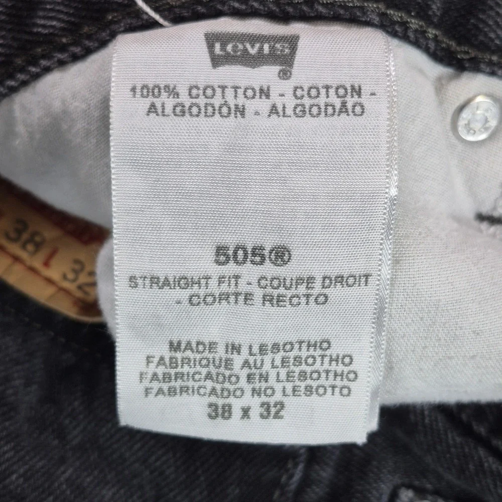 Levis minor fading